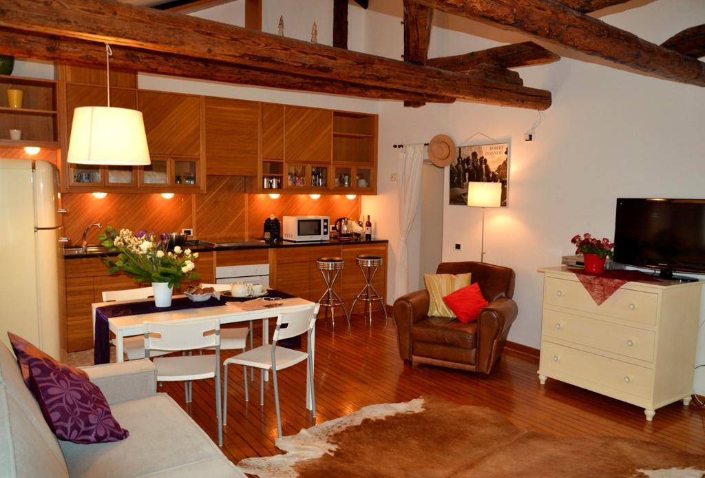 Apartamento Attico San Marco Venecia Habitación foto